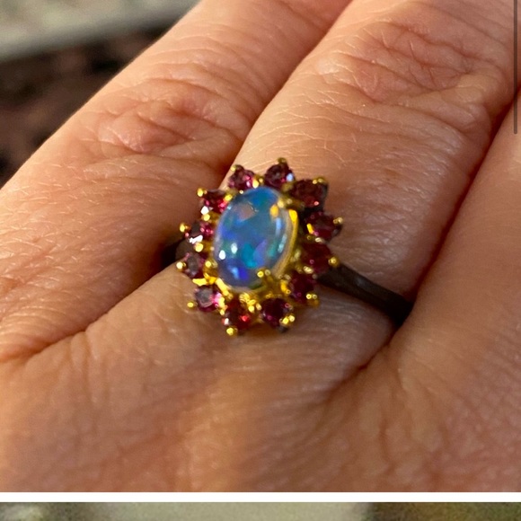 Amazing Genuine Ethiopian Opal 14k and Rhodolite Garnet Ring - Picture 3 of 5